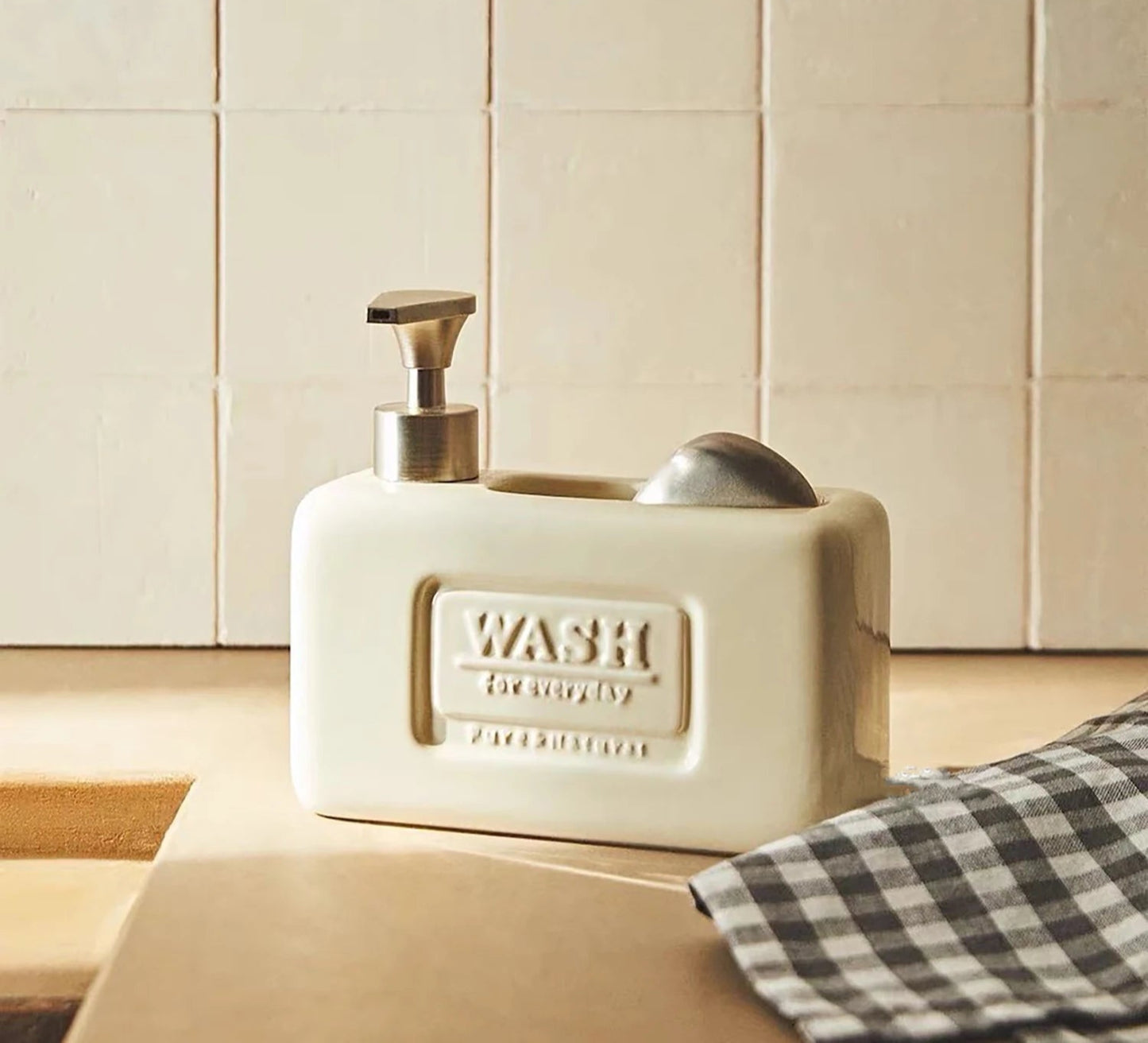 Dosador de Detergente em Cerâmica Ceci Home com Armazenamento
